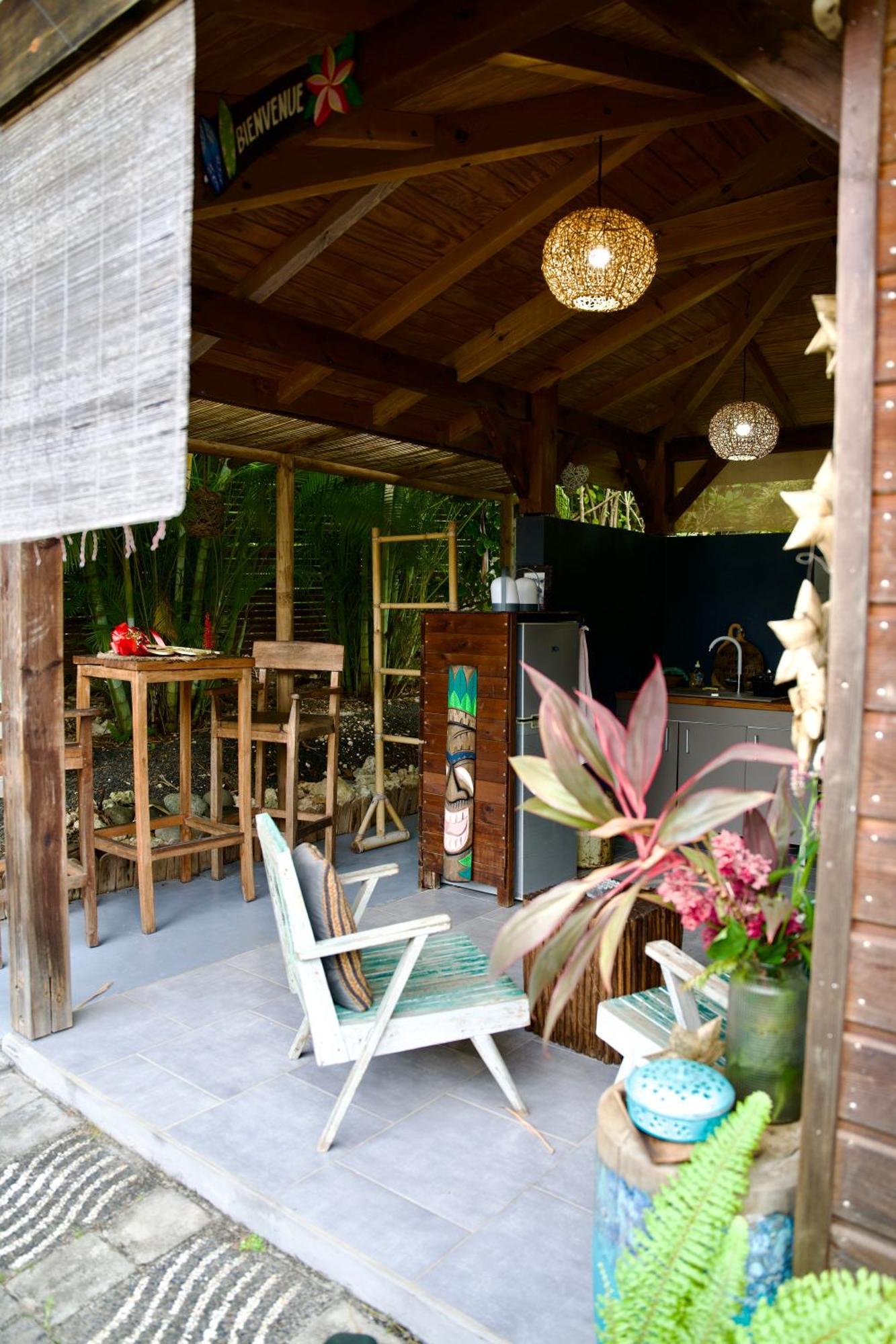 The Bluebamboo Hotel Le Moule Bagian luar foto
