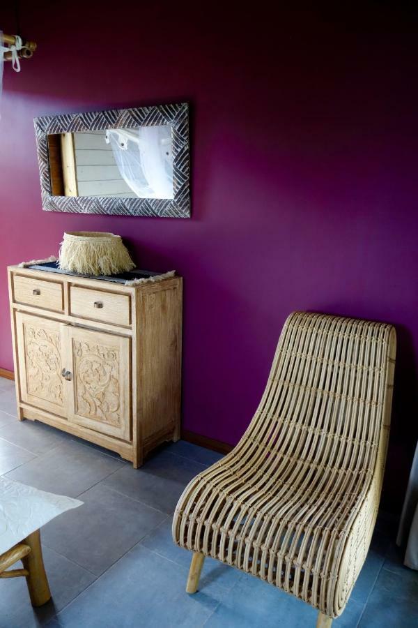 The Bluebamboo Hotel Le Moule Bagian luar foto